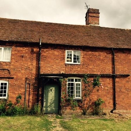 Illshaw Heath Farm Guest Lodge Hockley Heath Dış mekan fotoğraf